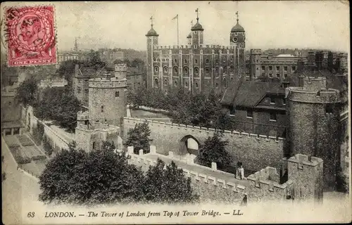 Ak London City England, Tower of London von der Spitze der Tower Bridge aus