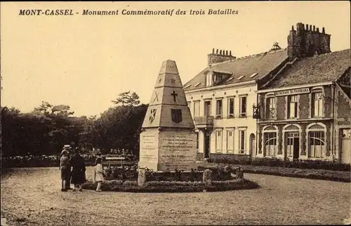 Ak Mont Cassel Nord, Monument Commemoratif des trois Batailles