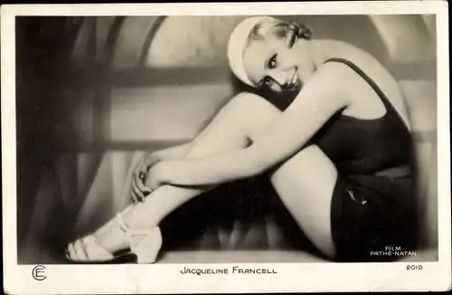 Ak Schauspielerin Jacqueline Francell, Portrait