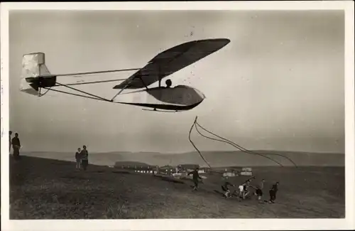 Ak Poppenhausen an der Wasserkuppe Rhön, Segelflug auf der Wasserkuppe, Leichtwindsegler