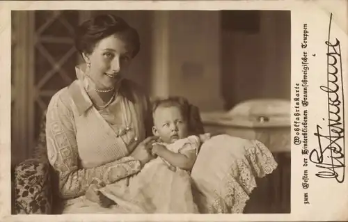 Ak Prinzessin Victoria Luise von Preußen, Herzogin von Braunschweig Lüneburg, Erbprinz Ernst August