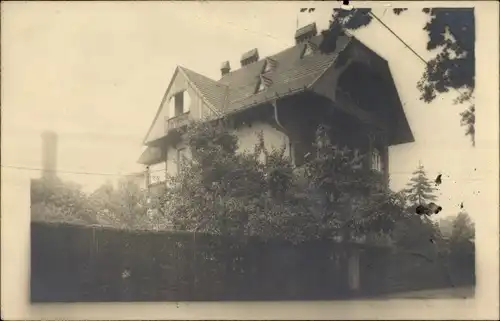 Foto Ak Berlin Steglitz Lichterfelde, Wohnhaus mit Garten