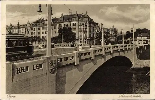 Ak Gera in Thüringen, Heinrichsbrücke, Straßenbahn