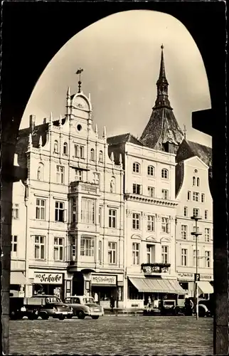 Ak Hansestadt Rostock, Durchblick zum Thälmannplatz, Geschäfte