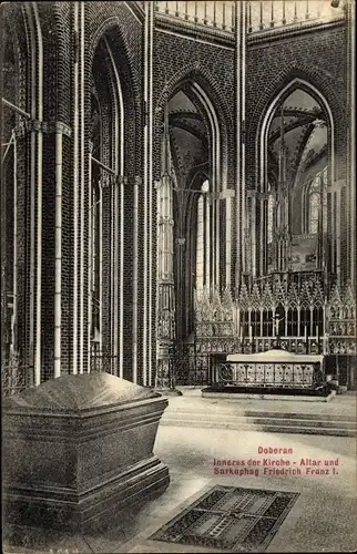 Ak Bad Doberan Mecklenburg, Inneres der Kirche, Altar, Sarkophag Friedrich Franz I.