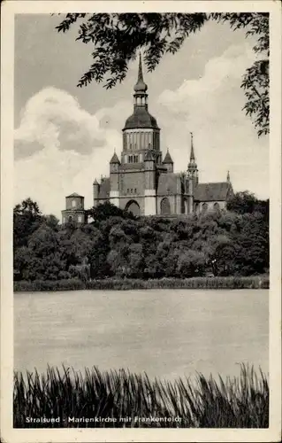 Ak Stralsund in Vorpommern, Marienkirche, Frankenteich