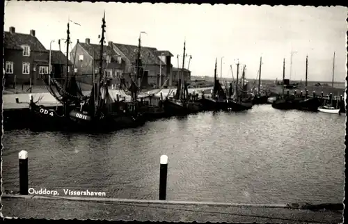 Ak Ouddorp Südholland, Fischereihafen