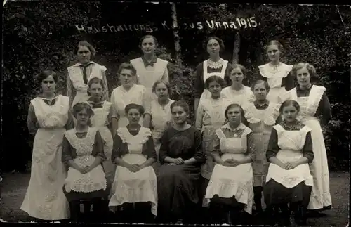 Foto Ak Unna in Westfalen, Haushaltungsschule 1915