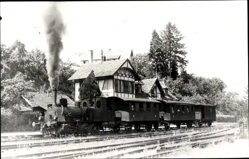 Foto Ak Fotograf Carl Bellingrodt, Deutsche Eisenbahn, Lokomotive, Bahnschienen, Bahnhof