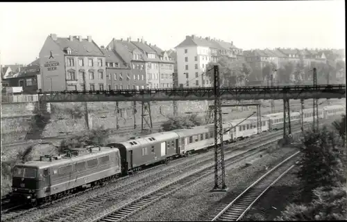 Foto Ak Fotograf Carl Bellingrodt, Deutsche Eisenbahn, Lokomotive, Bahnschienen