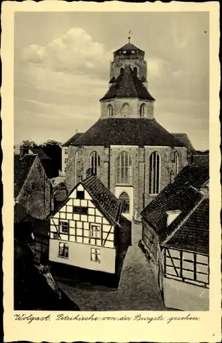 Ak Wolgast in Mecklenburg Vorpommern, Petrikirche, Blick von der Burgstraße