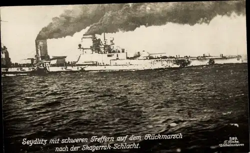 Ak Deutsches Kriegsschiff SMS Seydlitz mit schweren Treffern nach der Skagerrakschlacht 1916
