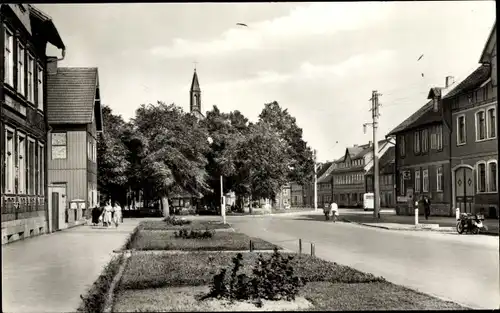 Ak Hasselfelde Oberharz am Brocken, Partie am Marktplatz, Postamt, Kirchturm