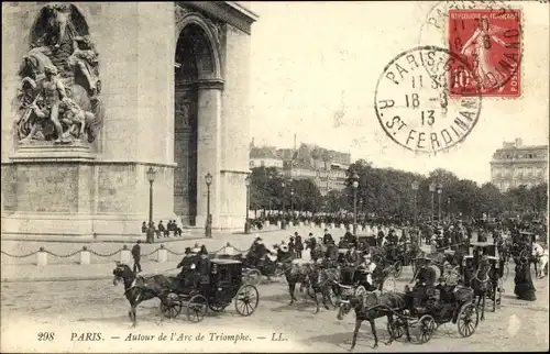 Ak Paris VIII, Triumphbogen, Autour de l'Arc de Triomphe