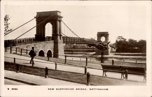 Ak Nottingham East Midlands England, Neue Hängebrücke