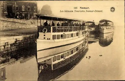Ak Dinant Wallonien Namur, Fährboote am Anleger