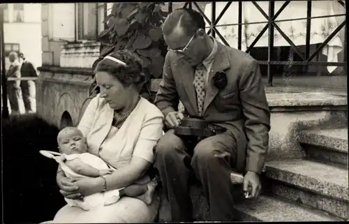 Ak Königin Juliana der Niederlande, Prinz Bernhard zur Lippe-Biesterfeld, Prinzessin