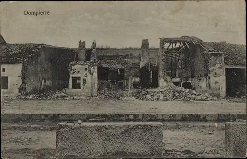 Ak Dompierre Somme, zerstörtes Haus