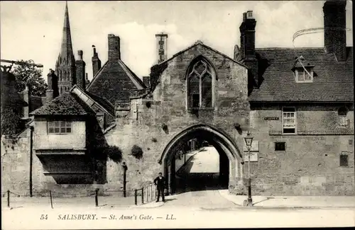 Ak Salisbury England, St. Anne's Gate