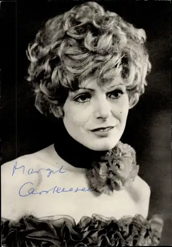 Ak Schauspieler Margit Carstensen, Portrait, Autogramm, Die bitteren Tränen der Petra von Kant