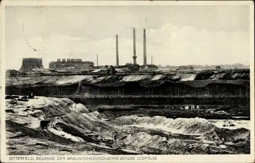 Ak Bitterfeld in Sachsen Anhalt, Gelände der Braunkohlenindustrie, Grube Leopold