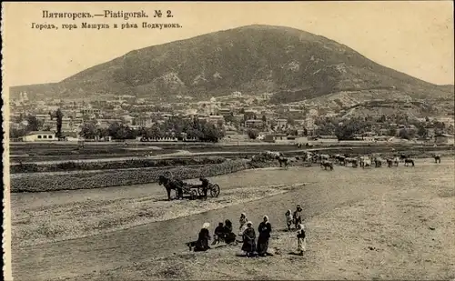 Ak Pjatigorsk Russland, Gesamtansicht, Feldarbeiter