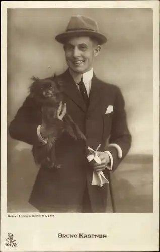 Ak Schauspieler Bruno Kastner, Portrait, Pekingese, Autogramm