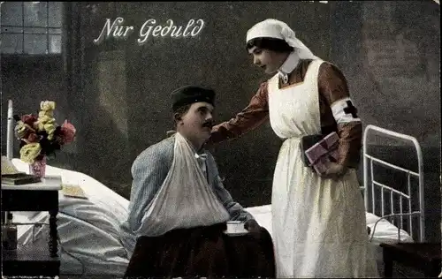 Ak Nur Geduld, verwundeter Soldat im Lazarett, Krankenschwester