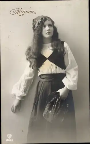 Ak Mignon, Portrait einer jungen Frau