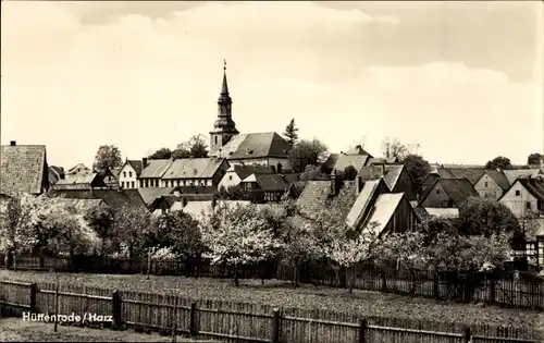 Ak Hüttenrode Blankenburg Harz, Gesamtansicht des Ortes, Kirche