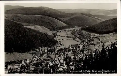 Ak Manebach Ilmenau in Thüringen, Totalansicht, Blick vom Goethepfad