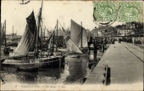 Ak Folkestone Kent England, The Quay
