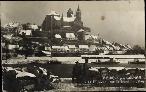 Foto Ak Breisach am Oberrhein, Soldaten am Ufer im Winter, Stadtblick, Kirche