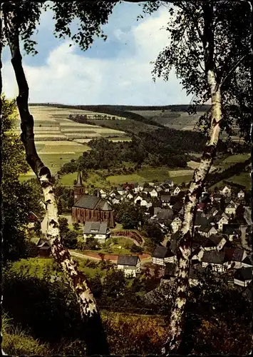 Ak Züschen Winterberg im Sauerland, Blick auf den Ort mit Kirche