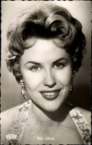 Ak Schauspielerin Bibi Johns, Portrait, Autogramm, Ball im Savoy
