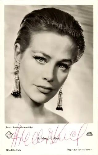 Ak Schauspielerin und Sängerin Hildegard Knef, Portrait, Autogramm