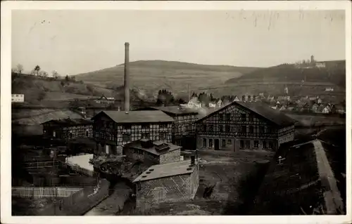 Foto Ak Wasungen im Thüringer Wald, Gesamtansicht, Schornstein, Häuser