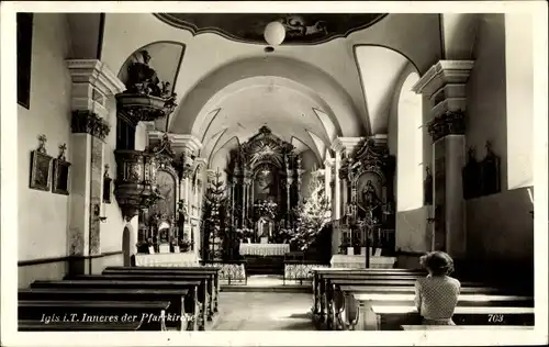 Ak Igls Innsbruck in Tirol, Inneres der Pfarrkirche