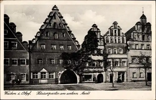 Ak Weiden in der Oberpfalz, Häuserpartie, Unterer Markt, Giebelhäuser