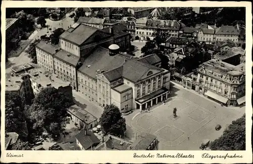 Ak Weimar, Fliegeraufnahme, Deutsches Nationaltheater