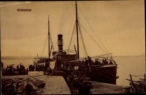 Ak Crikvenica Kroatien, Dampfer im Hafen, Anlegestelle