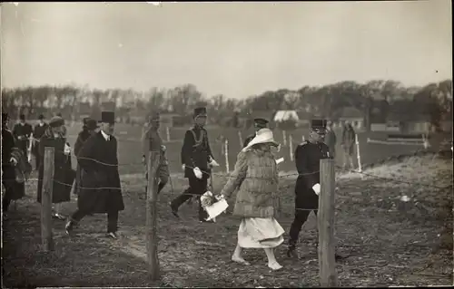 Foto Ak Königin Juliana der Niederlnde, 40-jähriges Bestehen Kon. Milit. Sportiv, April 1926