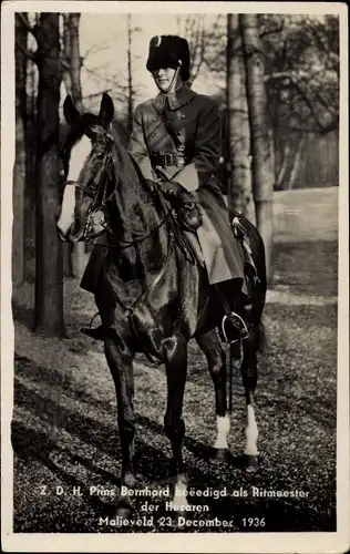 Ak Prinz Bernhard der Niederlande, Rittmeister der Husaren, Malieveld 1936, Husarenuniform