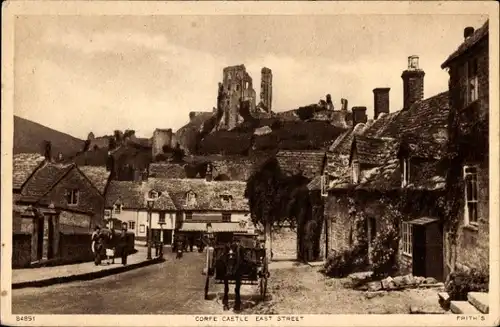 Ak Corfe Castle Dorset England, East Street, Kutsche