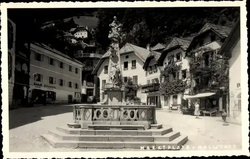 Foto Ak Hallstatt im Salzkammergut Oberösterreich, Marktplatz