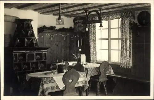 Ak Oberaudorf in Oberbayern, Berghaus Sudelfeld, kleine Stube mit Kamin, Speisezimmer