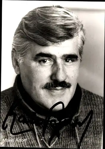 Ak Schauspieler Mario Adorf, Portrait, Autogramm