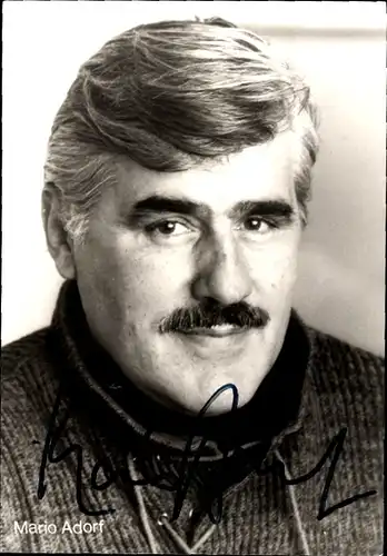 Ak Schauspieler Mario Adorf, Portrait, Autogramm