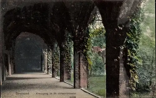 Ak Stralsund in Vorpommern, St. Johanniskloster, Kreuzgang