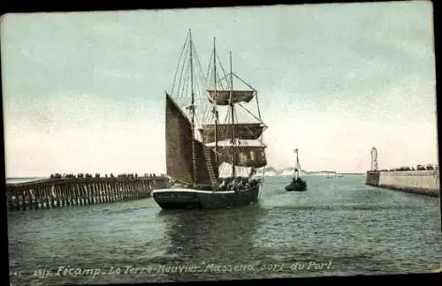 Ak Fécamp Seine Maritime, Le Terre-Neuvier Massena sort du Port, Segelschiff